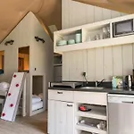 Holiday home Safaritent 7